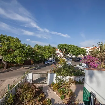 A14 - Cozy Torraltinha Apartment